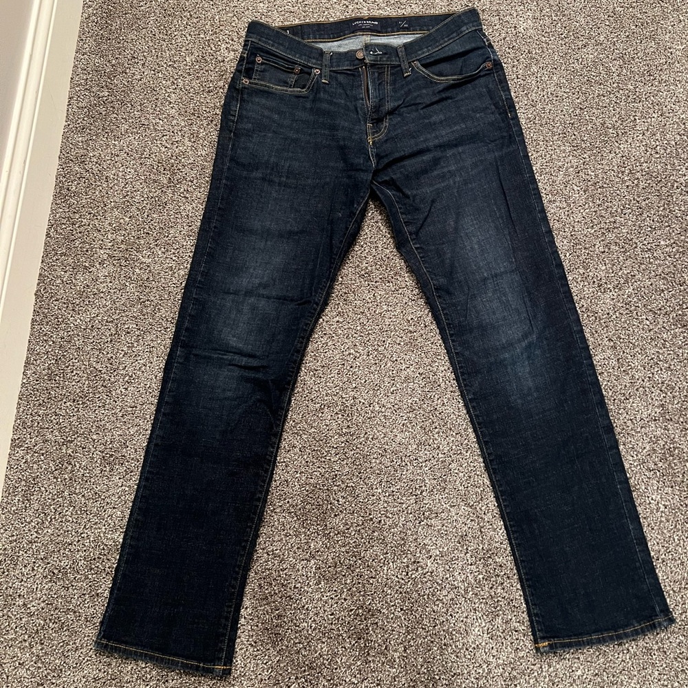Men’s Lucky Brand size W31 L31 Jeans.